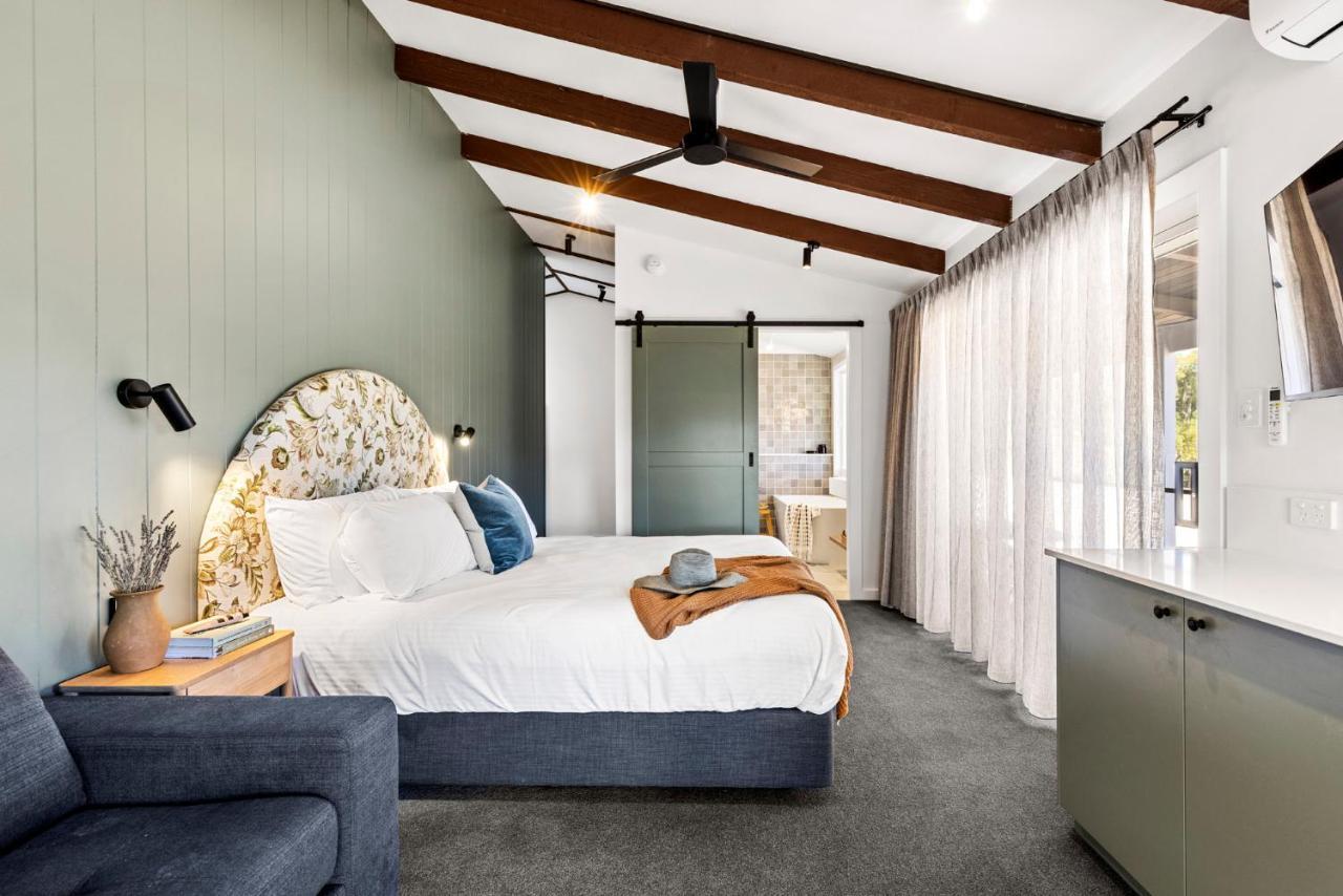 Motel The
